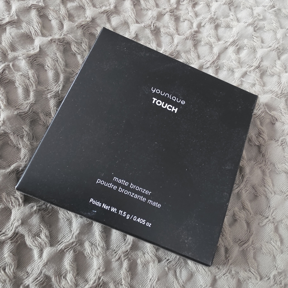 Younique Matte Bronzer - Fair Shade